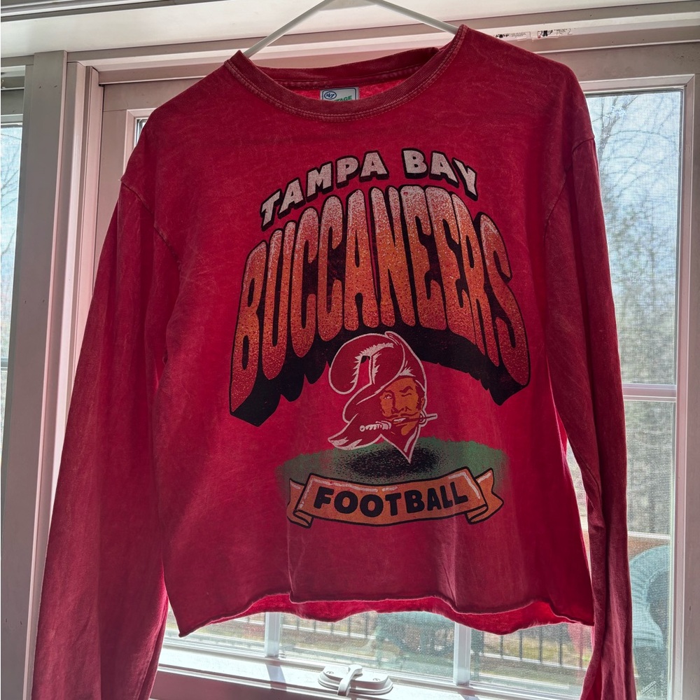 Red Tampa Bay Buccaneers Sweatshirt